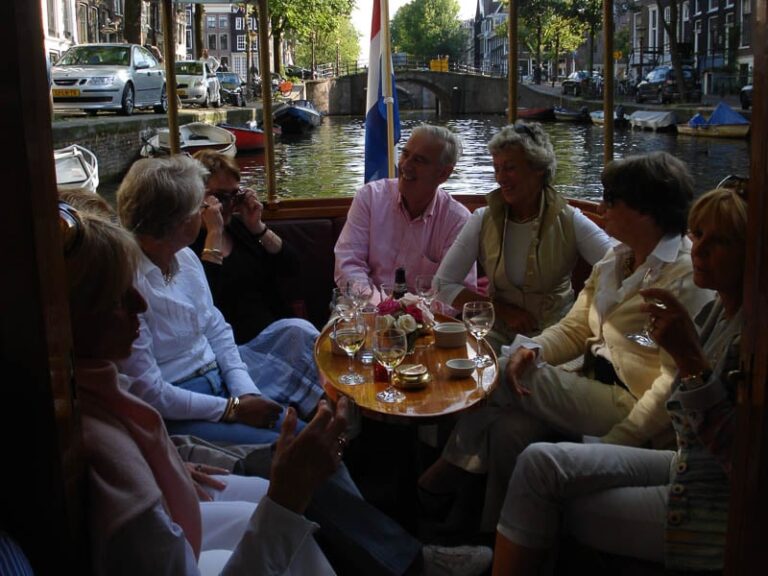 Walking & Floating Lunch