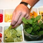 Thumbnail of http://cocktail%20workshop,%20culinaire%20workshop,%20uitje%20in%20coronatijd