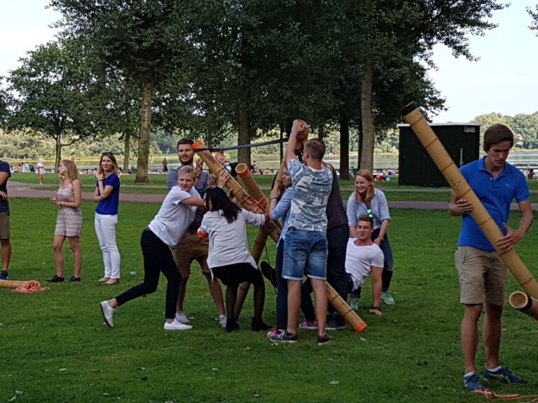 Expeditie Robinson in het park